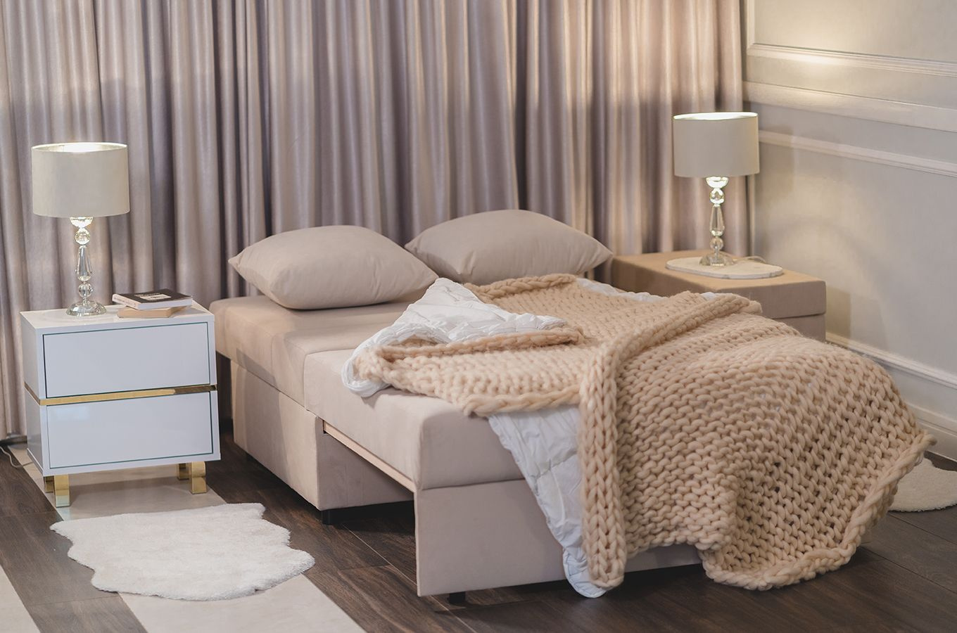 Nowoczesna rozkładana sofa Dancan OLGA z funkcją spania i pojemnikiem na pościel / 4 szerokości + 5 kolorów do wyboru!