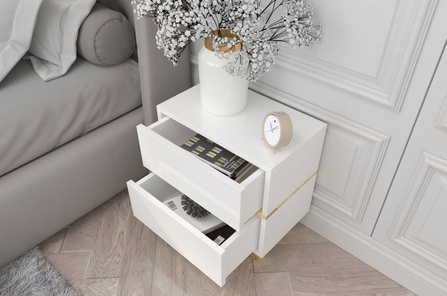 Elegancka biała szafka nocna Dancan MAGICA ze złotymi dodatkami / szer. 49 cm