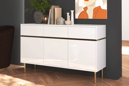 Elegancka biała komoda Dancan MARIKA ze złotymi dodatkami / szer. 137,5 cm