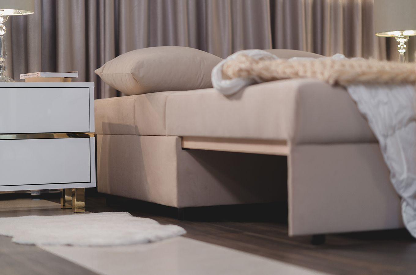 Nowoczesna rozkładana sofa Dancan OLGA z funkcją spania i pojemnikiem na pościel / 4 szerokości + 5 kolorów do wyboru!