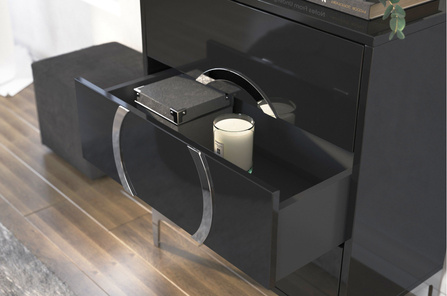 Czarna nowoczesna komoda Dancan BRITT połysk / szer. 70 cm